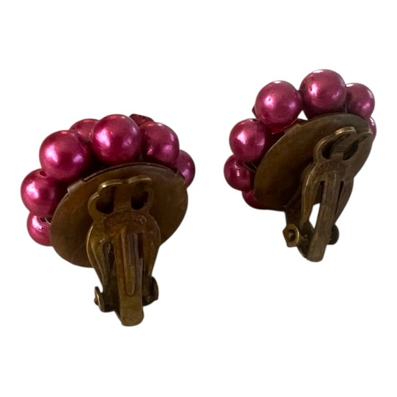 Vintage Cluster Clip Earrings - Picture 4 of 5